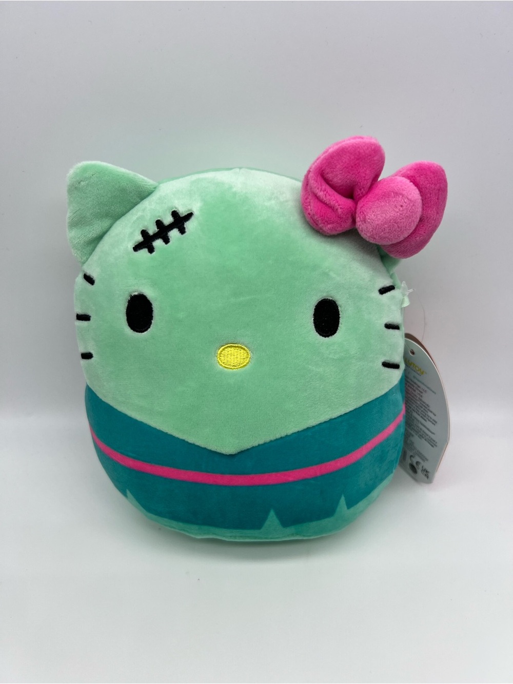 Hello Kitty Halloween Squishmallow 6.5 Inches